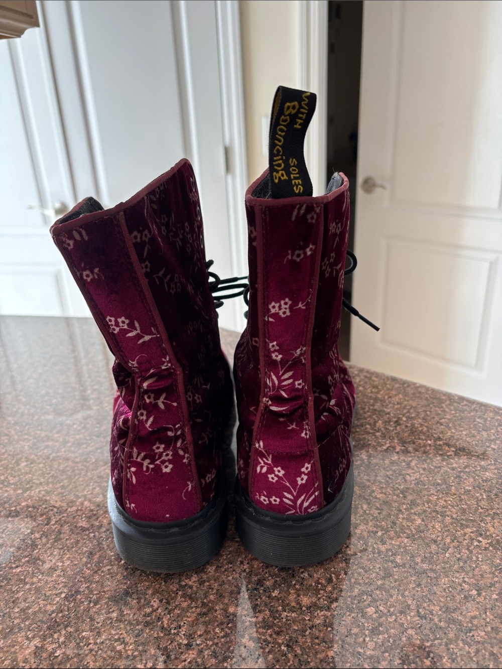 Dr. Martens Ladies Burgundy Velvet Avery Floral Lace-Up Combat Boots-10 - Picture 2 of 11